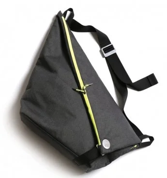 Xiom Cevian Messenger bag